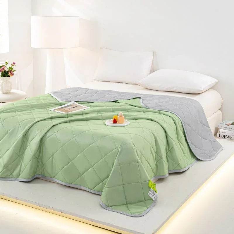 Air Condition Summer Blanket Washable Ice Silk Cold Feeling Quilt Lightweight Breathable Cooling Kids Adults Bedroom Quilts 여름이불 - My Store
